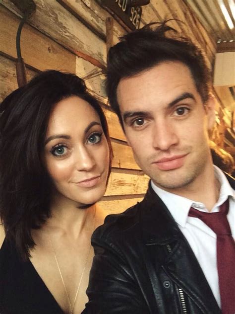 when did brendon urie and sarah urie start dating