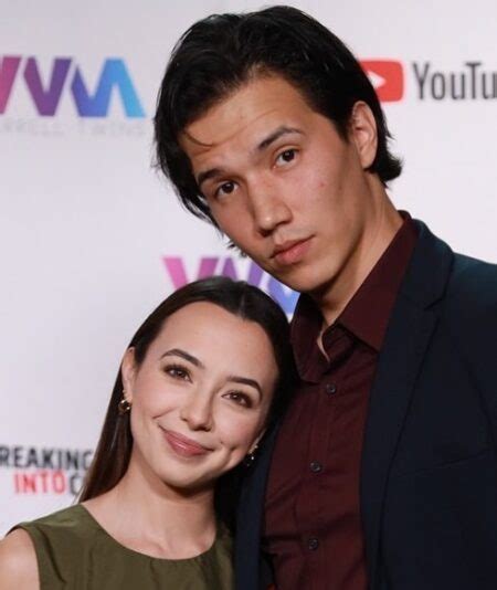 when did veronica merrell and aaron start dating