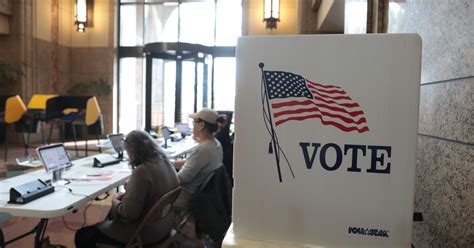 when does california polls close