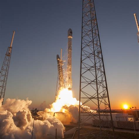 when is spacex going public