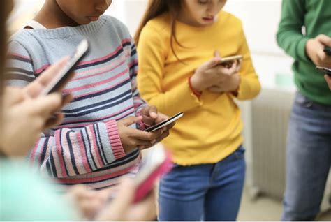 when should a child get a smartphone