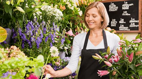 when to initiate a kissimmee flower shop business