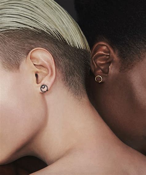 which side is the gay side to get pierced