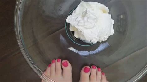 Whip cream feet