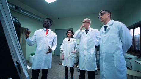 White Coats Create Focus On Science Attentionology Science Coats - Science Coats