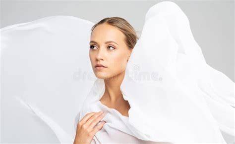 white nude booty