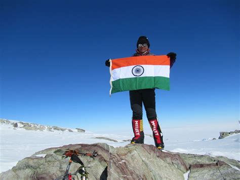 who is the first indian woman to climb mount everest with prosthetic leg