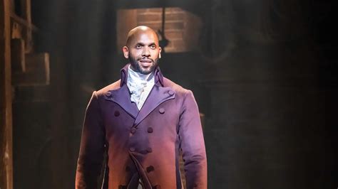 who was dateing aaron burr in hamilton