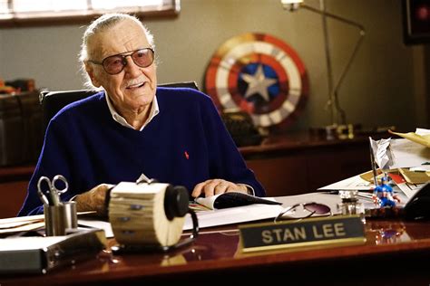 Full Download Who Is Stan Lee Who Was 