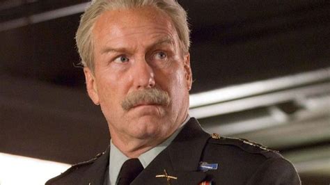 william hurt wiki
