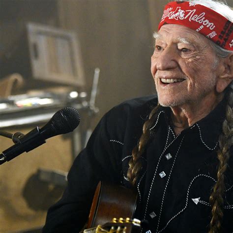 Willie Nelson Signture