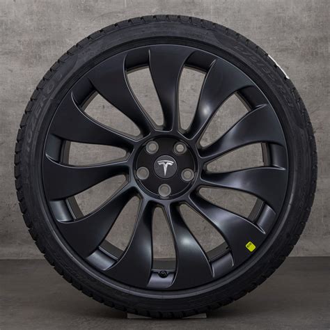 winterreifen tesla model y long range