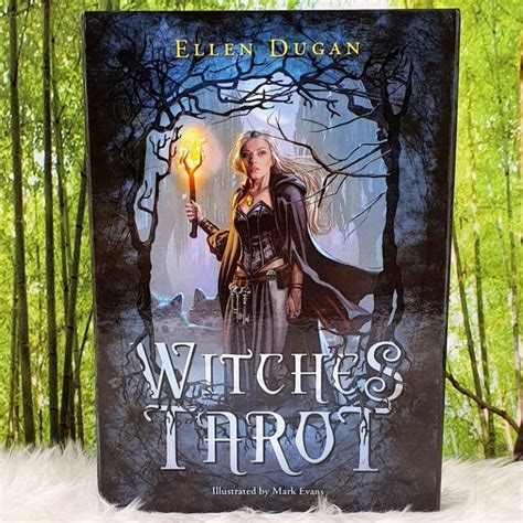 Witches Tarot Guidebook