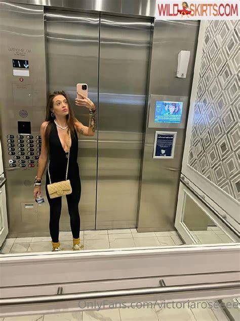 woah vicky nude onlyfans
