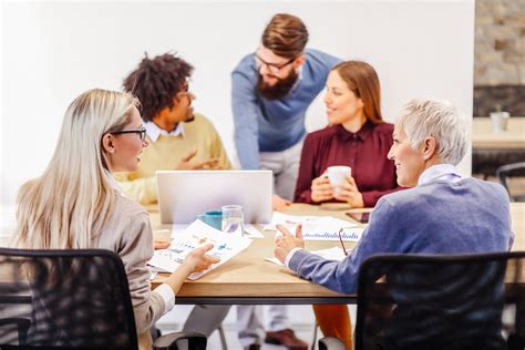 Read Work Effectively In A Business Environment 
