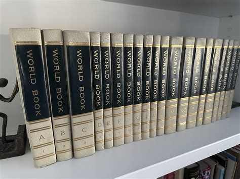 World Book In Encyclopedia