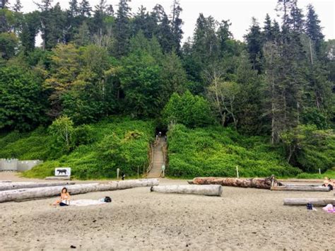 wreck beach nude