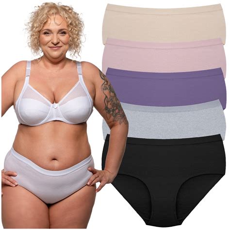 wwwallegro p&l travers biography