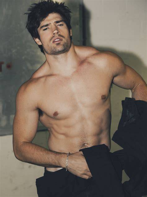 wyatt cushman nude