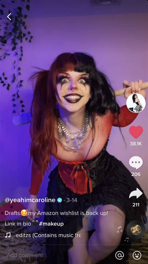 yeahimcaroline onlyfans