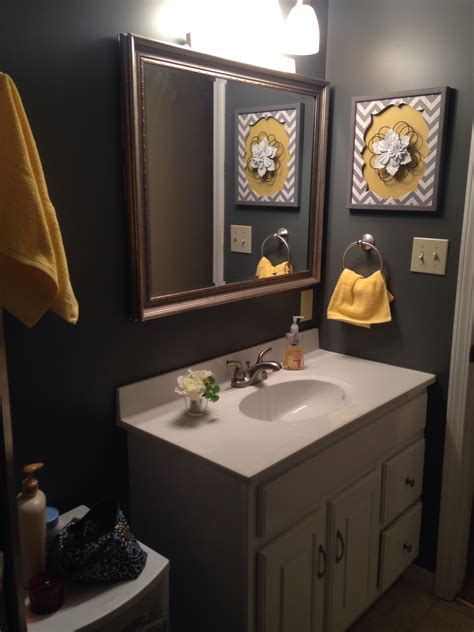 Yellow And Grey Bathroom