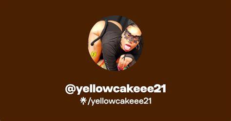 yellowcakeee nude