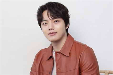 yeo jin goo birthdate