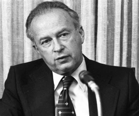 yitzhak rabin biography timeline of rosa