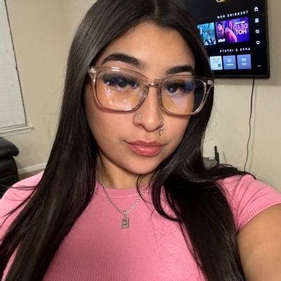 yogirlevo onlyfans