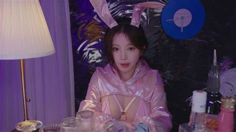 yoonying boosty