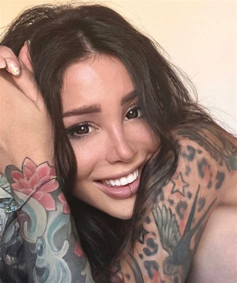 yourhotm f creator profile