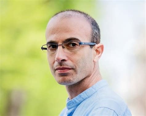 Read Yuval Noah Harari 