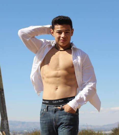 zach garcia nude