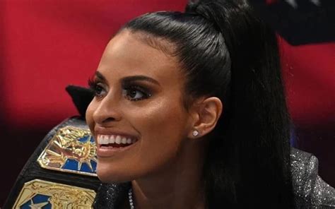 zelina vega desnuda