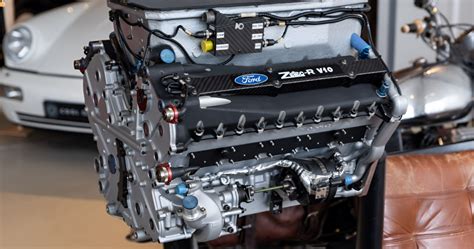 Zetec R Engine