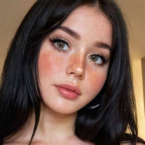 zia fuentes nude