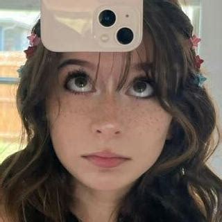 zipoz OnlyFans leaked content