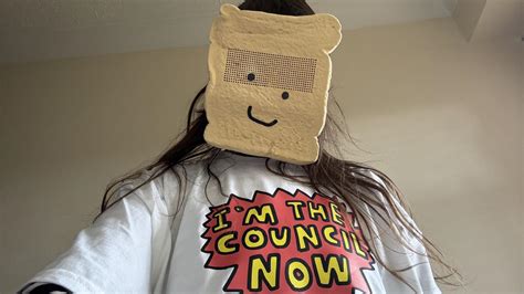 Zoe Bread Face