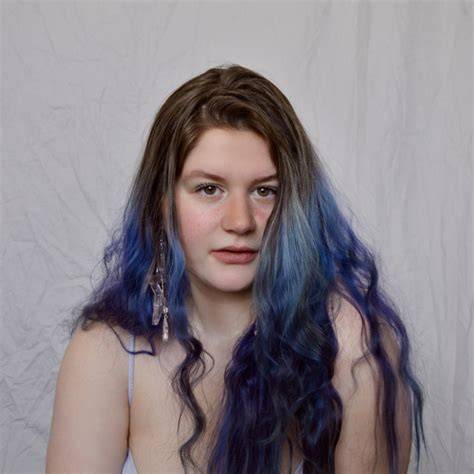 zoe fox nude