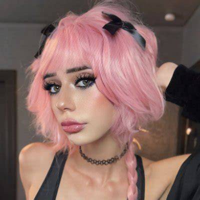 zoey bangs nude