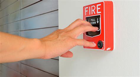 ﻿cómo restablecer una alarma de ascensor en modo de servicio contra incendios