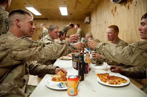 ﻿estándares de alistamiento militar: uso de drogas o alcohol