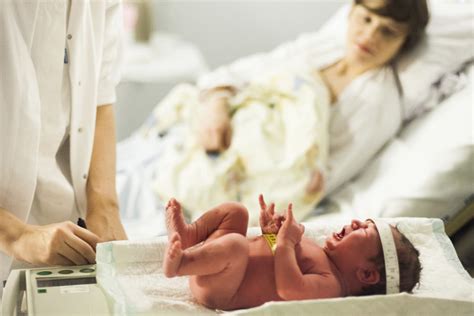 ﻿la diferencia entre una enfermera neonatal y una enfermera perinatal
