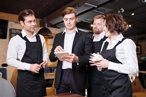 ﻿los cuatro tipos de gerentes de restaurantes