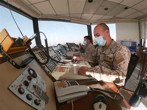 ﻿perfil profesional: controlador de tránsito aéreo del ejército