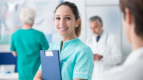 ﻿profesionalismo en el lugar de trabajo para un asistente médico