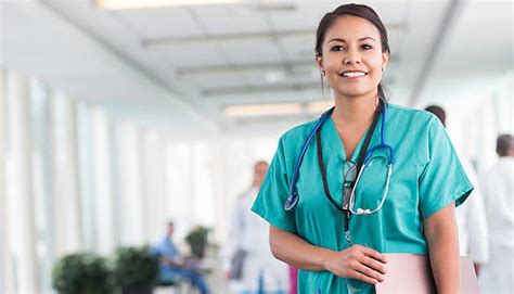 ﻿requisitos para una enfermera escolar en massachusetts
