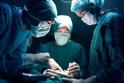 ﻿¿cuál es el empleo de cirujano cardiovascular?
