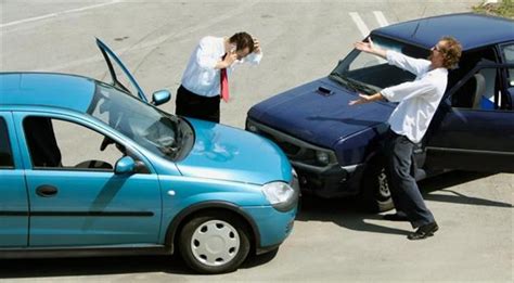 ﻿¿cómo afecta el accidente automovilístico del conductor a su búsqueda de empleo?