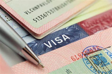 ﻿¿puedo conseguir un trabajo en dubai con una visa de visitante?